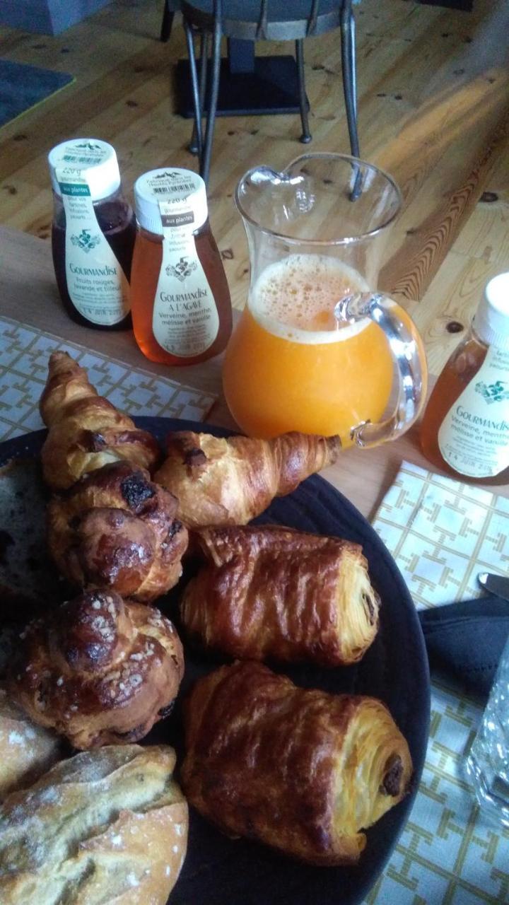 Le Relais Panzió Bagnères-de-Bigorre Kültér fotó